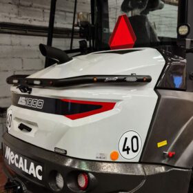 Huvbåge Mecalac AS1000