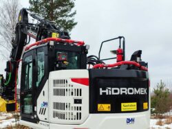 Motviktsbåge Hidromek HMK 145 LCSR-5