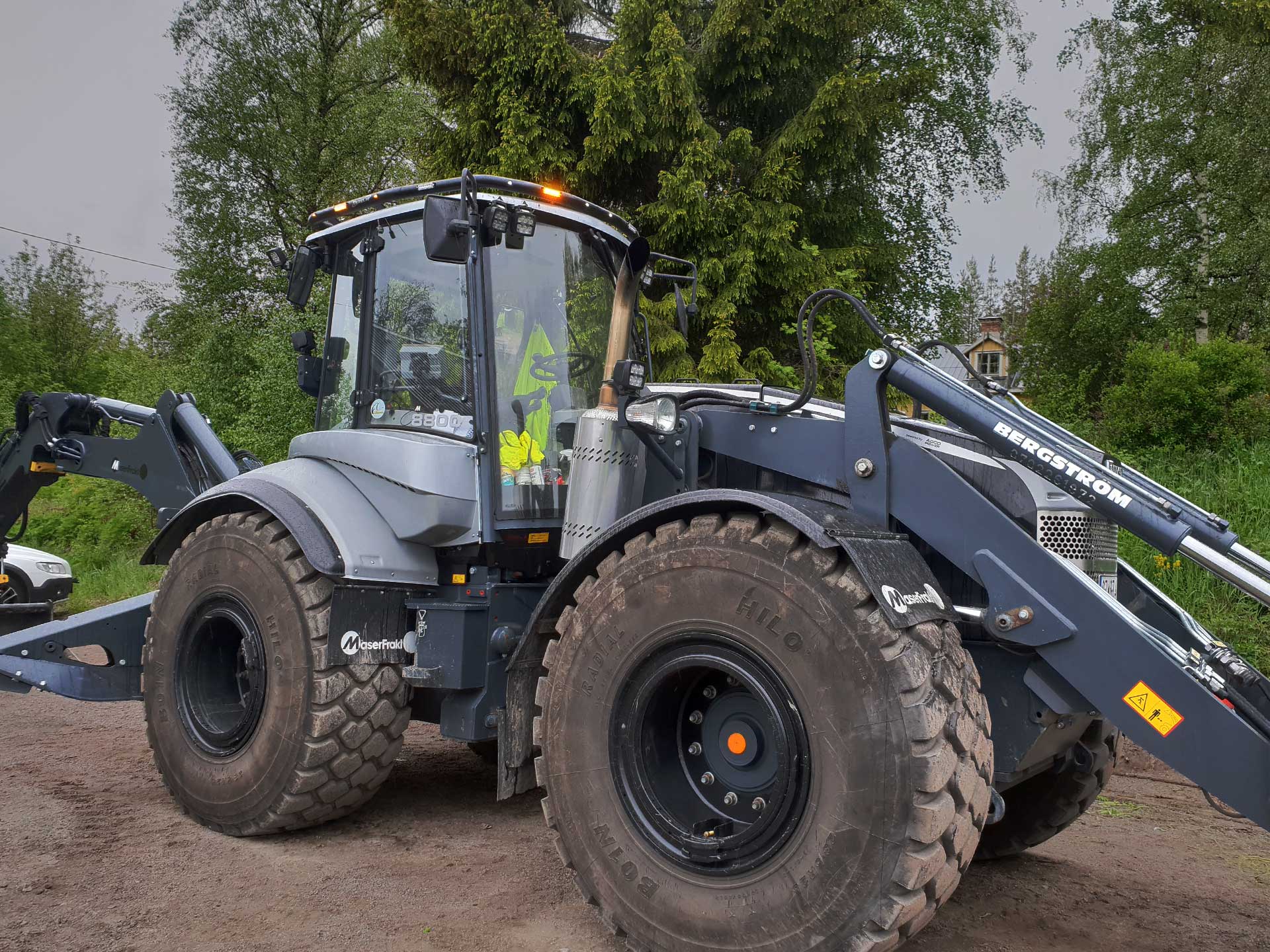 Takbåge Lännen 8600-8800